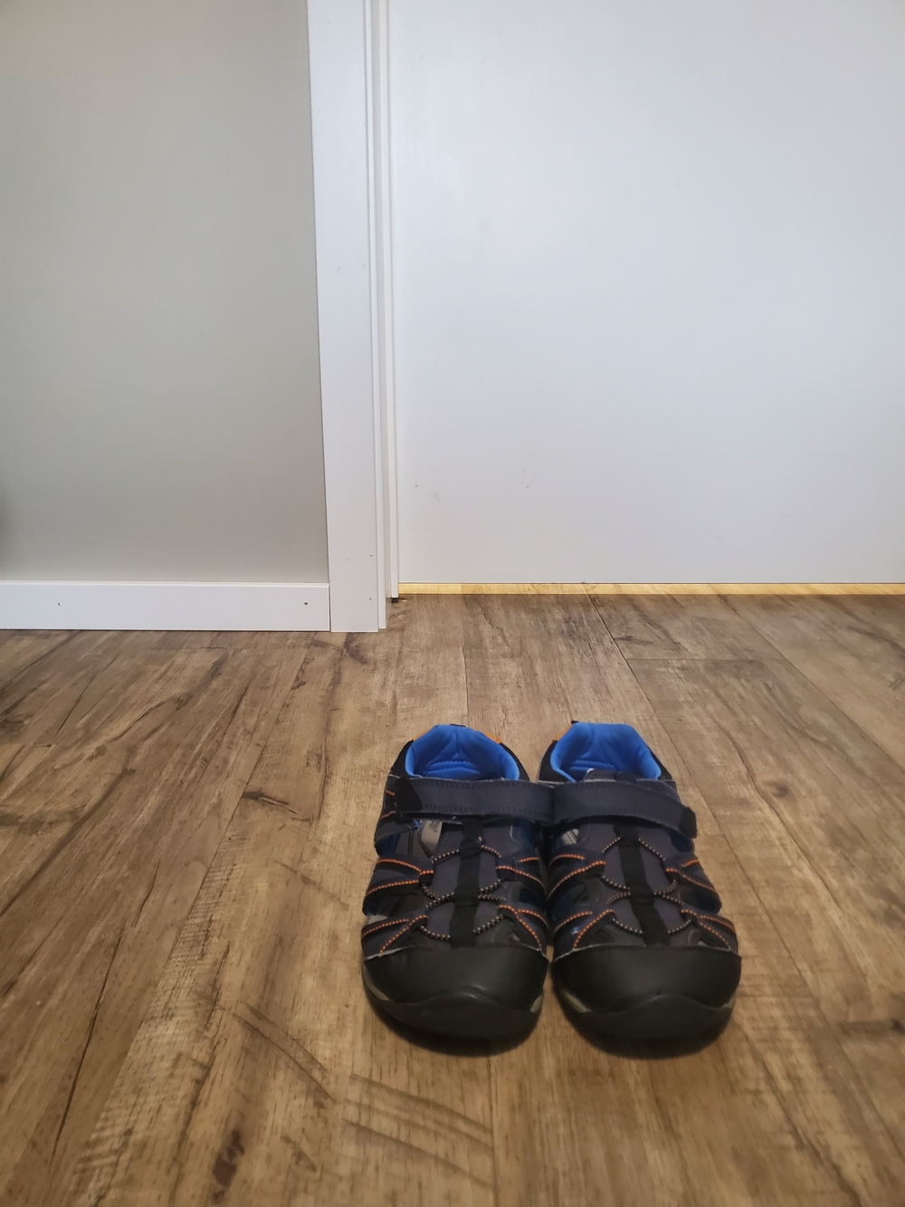 Ozark Trail Kids Navy Blue Size 5 Athletic Sandals